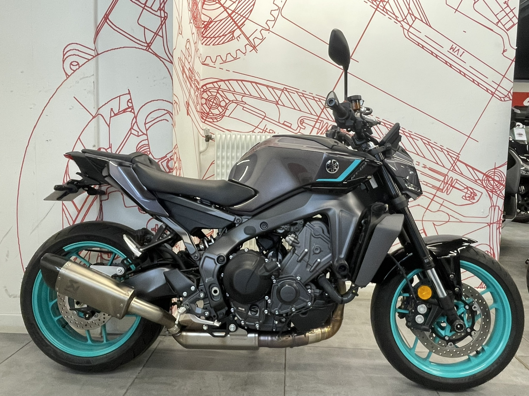 YAMAHA 850 MT-09