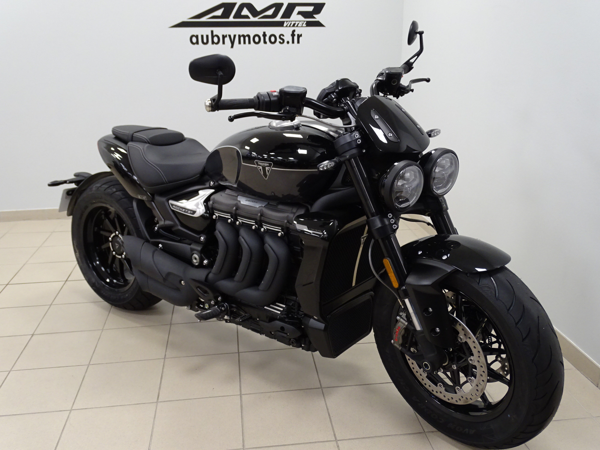 TRIUMPH 2458 ROCKET 3 R STORM