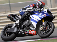 Spies dégaine et fait le hold up en Mondial Superbike !
