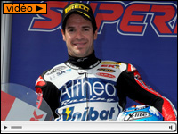 WSBK 2011 : Checa signe la première pole de la saison