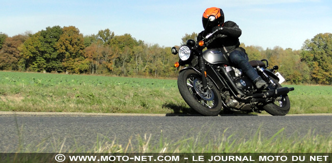  Duel nineT Scrambler Vs T120 Black : t'as le look bobo !