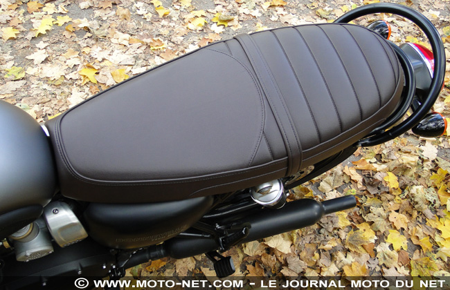  Duel nineT Scrambler Vs T120 Black : t'as le look bobo !