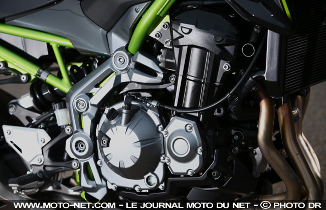 Essai Z900 : le roadster Kawasaki tout neuf, sans aides