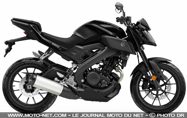 Nouveaux coloris 2017 dans la gamme motos Yamaha 