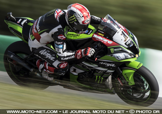  WSBK : les teams officiels Honda et Kawasaki s'entrainent à Portimao