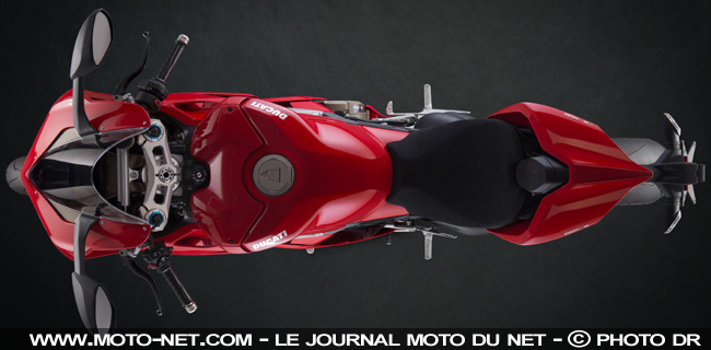  Ducati Panigale V4 : la même en deux fois mieux ?