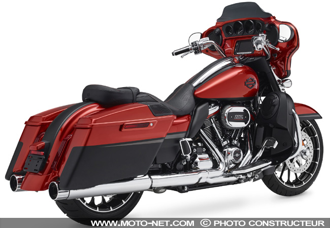  Harley Davidson Touring 2018 : CVO tout feu tout flamme ou Special sombre