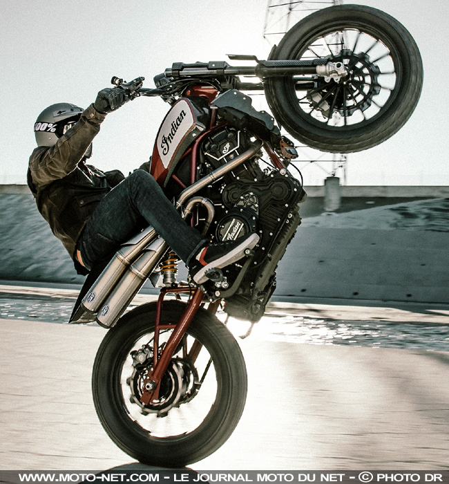 FTR1200 Custom : la Scout Indian sur la piste des scramblers...