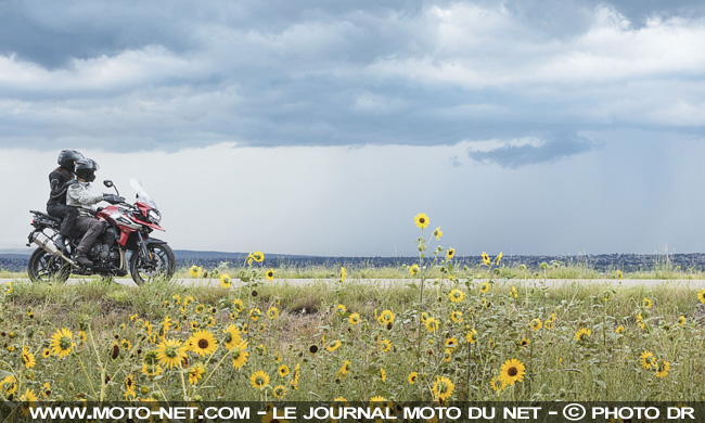  Nouveautés Triumph Tiger 1200 XR et XC 2018 : machines à voyager longtemps