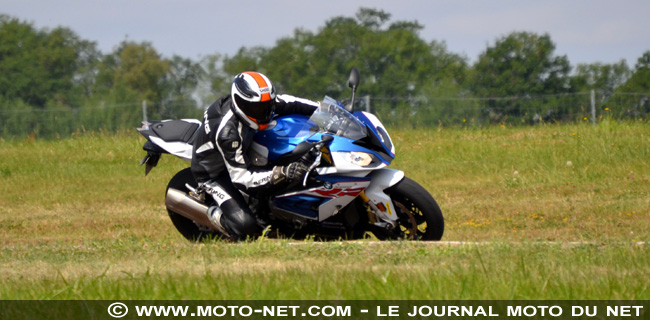  Comparatif Superbike 2018 : Aprilia RSV4 RF Vs BMW S1000RR Vs Ducati Panigale V4 S
