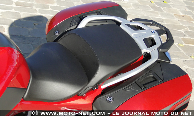 Duel BMW R1250RT Vs Honda GoldWing : Nouvelle donne en Moto GT 