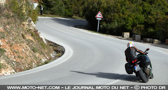  Essai Kawasaki Ninja H2 SX : moto routière sportive, en vert et contre tout...