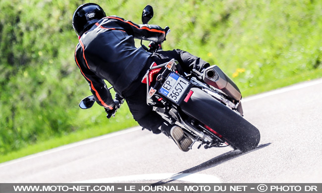 Essai Tuono V4 1100 Factory 2019 : électrostimulation pour le roadster Aprilia