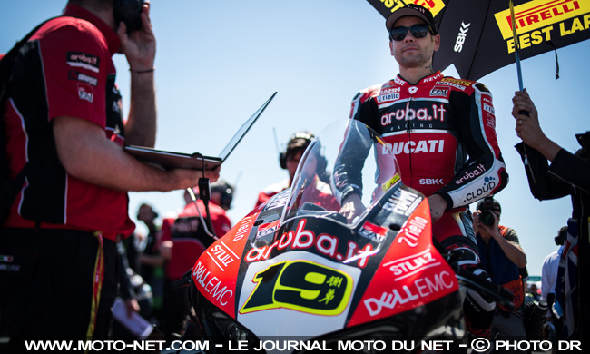 WorldSBK Australie : Bautista et sa Panigale V4 R survolent leurs adversaires