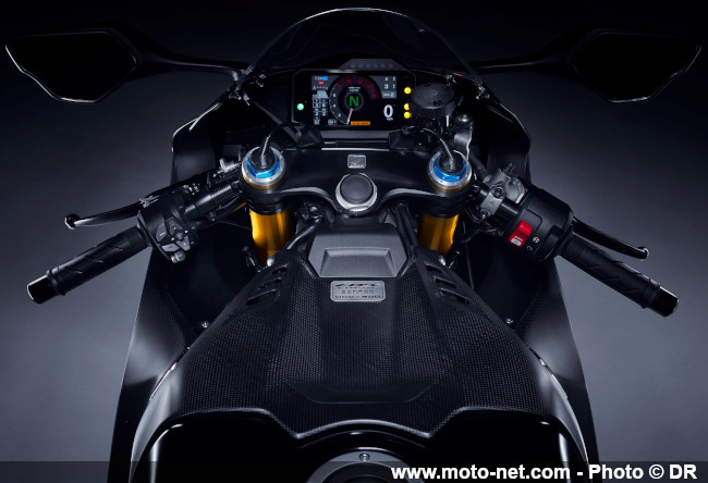 CBR1000RR-R SP Carbon Edition : avec montre BRM et dédicace de Zarco !