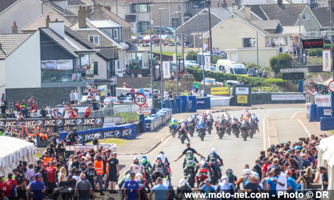  Todd remporte la North West 200 malgré l'invincible Irwin