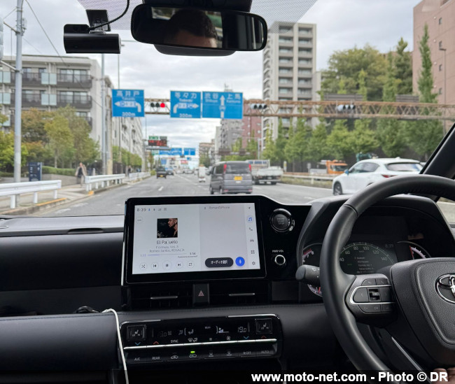 Kawasaki La Défense et ses clients posent les roues au Japon Kawasaki La Défense et ses clients posent les roues au Japon