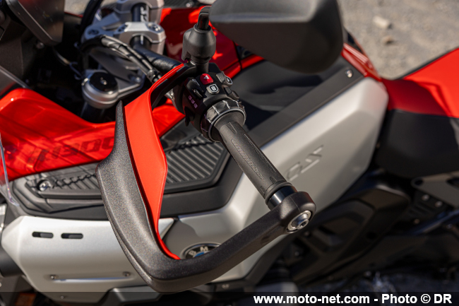 BMW dévoile son nouveau maxitrail R1300GS Adventure