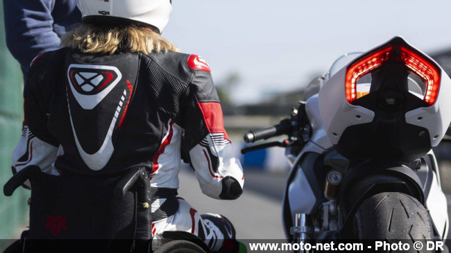 Le pilote français paraplégique Stéphane Paulus inspire Wayne Rainey !